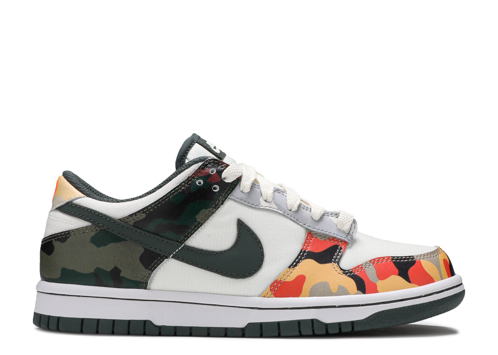 DUNK LOW SE GS 'SAIL MULTI-CAMO'