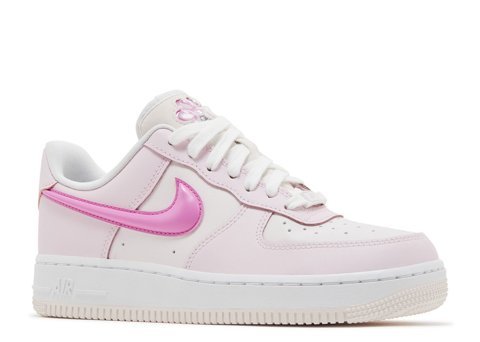 WMNS AIR FORCE 1 '07 LX 'PAW PRINT'